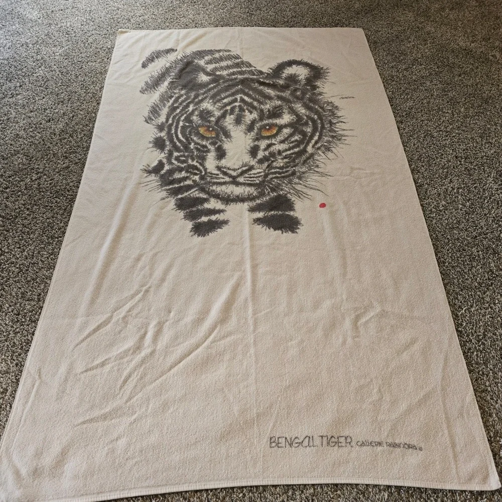 Galerie Pandora Bengal Tiger‎ Beach Towel Cream Black Animal Print Art Vintage